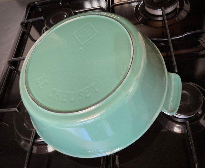 Le Creuset - Ovenschaal - n°24 - bron, Emaille, Antiek en Kunst, Antiek | Keukenbenodigdheden