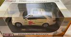 Maisto 1:18 - Modelauto - Mercedes-Benz E-Klasse Taxi -, Nieuw