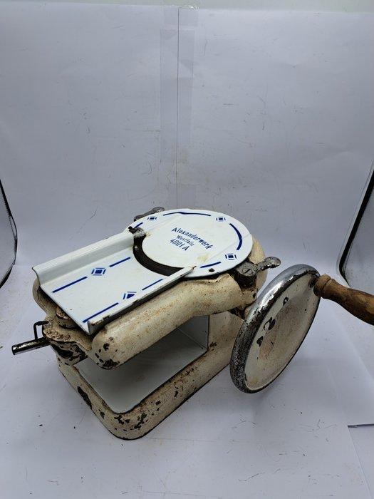 Alexanderwerk - Snijmachine - Westfalia 4001 A - Gietijzer, Antiek en Kunst, Antiek | Keukenbenodigdheden
