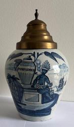 De Drie Klokken Delft - Tabakspot - Aardewerk, Messing - VOC, Antiek en Kunst