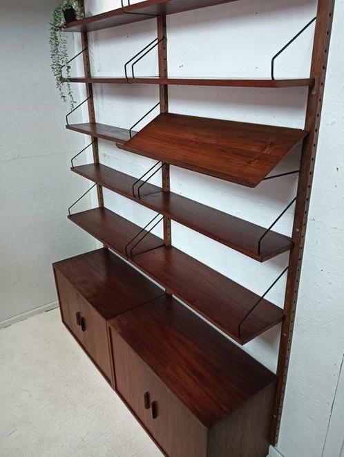 Stellingkast - Hout, Metaal, Antiek en Kunst, Kunst | Designobjecten