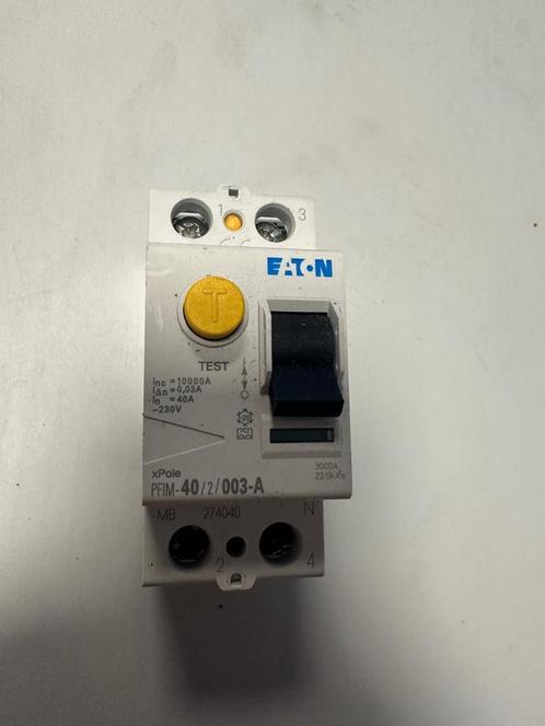 Eaton Aardlekschakelaar 2-Polig, Doe-het-zelf en Verbouw, Elektra en Kabels, Nieuw