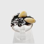 Zonder Minimumprijs - Grandel Ring with Oak Leaf Design -