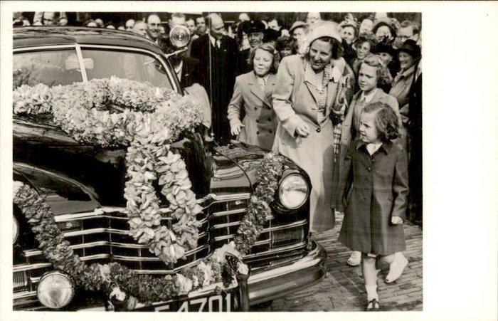 Nederland - Royalty, Koningshuis - Koninklijk Huis - Met, Verzamelen, Ansichtkaarten | Buitenland