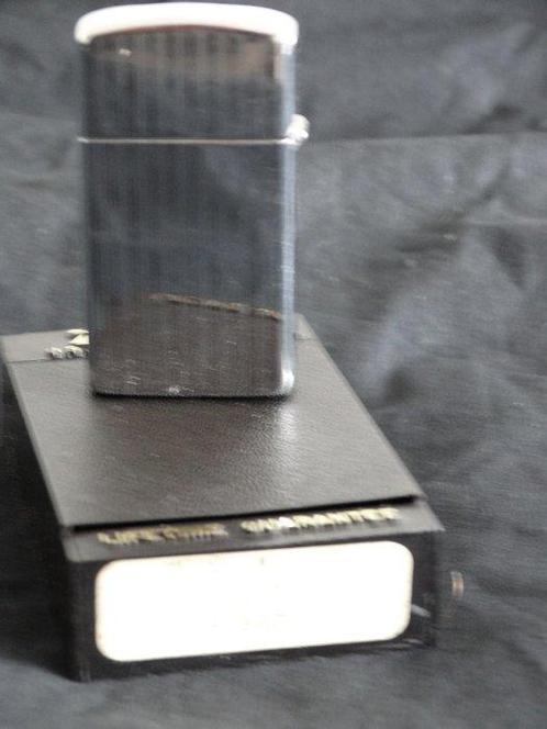 Zippo - Model 7 letter J - Zonder Minimumprijs - Aansteker -, Verzamelen, Rookartikelen, Aanstekers en Luciferdoosjes