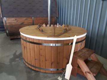 hottub actie hot tub jacuzzi spa houtgestookt actie 2650,- ! beschikbaar voor biedingen