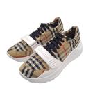 Burberry - Sneakers - Maat: EU 42, Nieuw