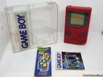 Gameboy Classic - Console - Radiant Red - Play It Loud + Cas, Spelcomputers en Games, Spelcomputers | Nintendo Game Boy, Verzenden