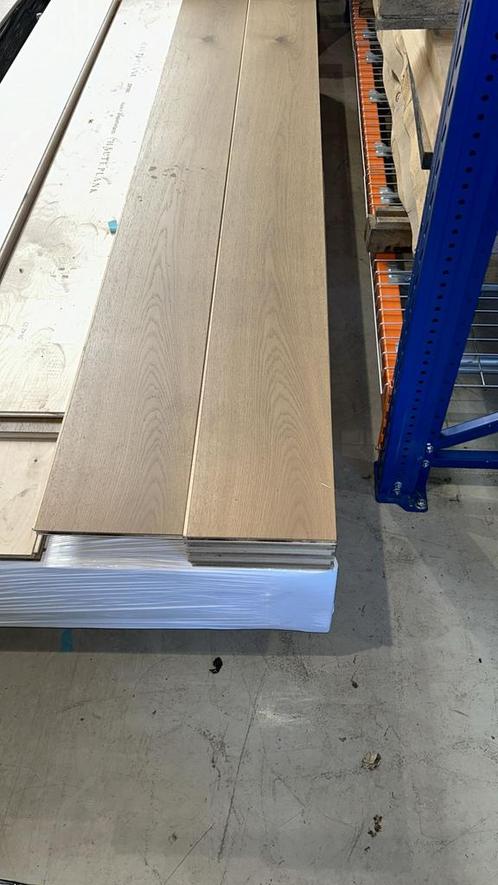 Aanbieding eiken vloer op=op, Doe-het-zelf en Verbouw, Vloerdelen en Plavuizen, Nieuw, 10 m² of meer, 10 tot 30 cm, Hout, Ophalen