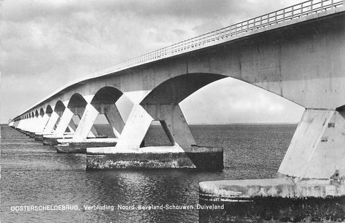 Oosterscheldebrug, Verzamelen, Ansichtkaarten | Nederland, Gelopen, Verzenden