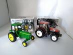 Ertl 1:43 - Modelauto (2) - John Deere 4230 + New Holland, Hobby en Vrije tijd, Nieuw
