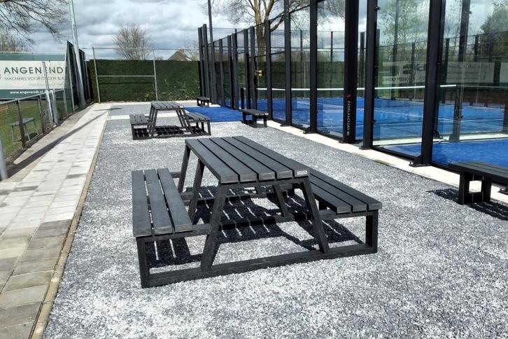 Rockwood® Picknicktafel Larix - Zwaar Kunststof - Ural Black, Tuin en Terras, Picknicktafels, Nieuw, Hout, Rechthoekig, Ophalen of Verzenden