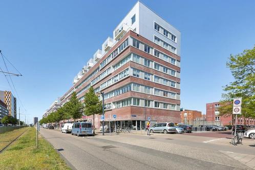 Te huur: Appartement Pieter Calandlaan in Amsterdam, Huizen en Kamers, Huizen te huur, Noord-Holland, Appartement