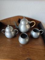 Meeuws & Zoon Den Haag - Theeservies (4) - Tin - Peervormig