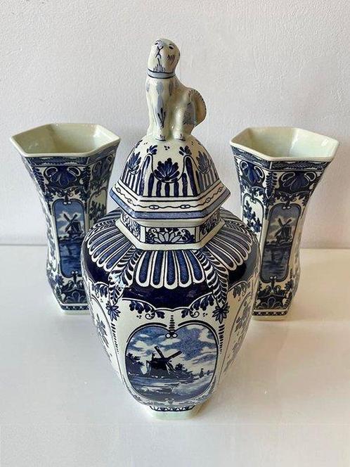Boch - Vaas - Keramiek - 3-delig kaststel, Antiek en Kunst, Antiek | Glas en Kristal