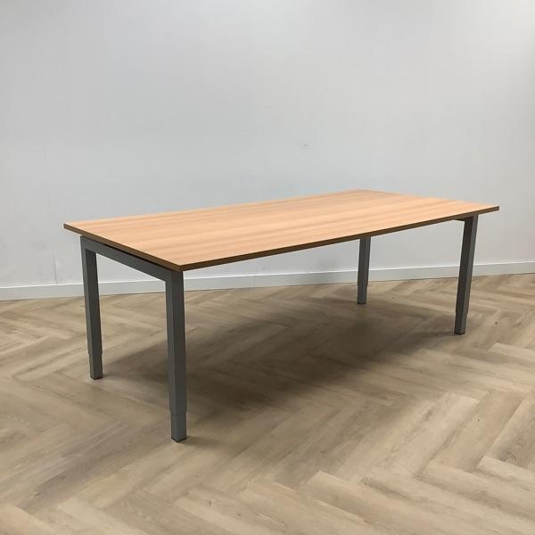 verstelbaar bureau / tafel, 200x100 cm, beuken - grijs, Huis en Inrichting, Bureaus, Bureau, Gebruikt, In hoogte verstelbaar, Ophalen of Verzenden