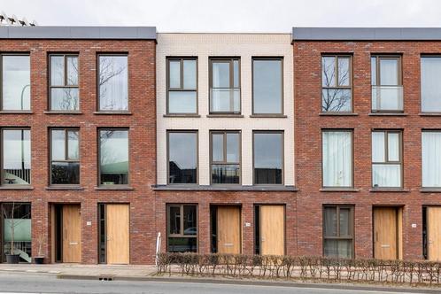 Te huur: Huis Merwedestraat in Dordrecht, Huizen en Kamers, Huizen te huur, Zuid-Holland