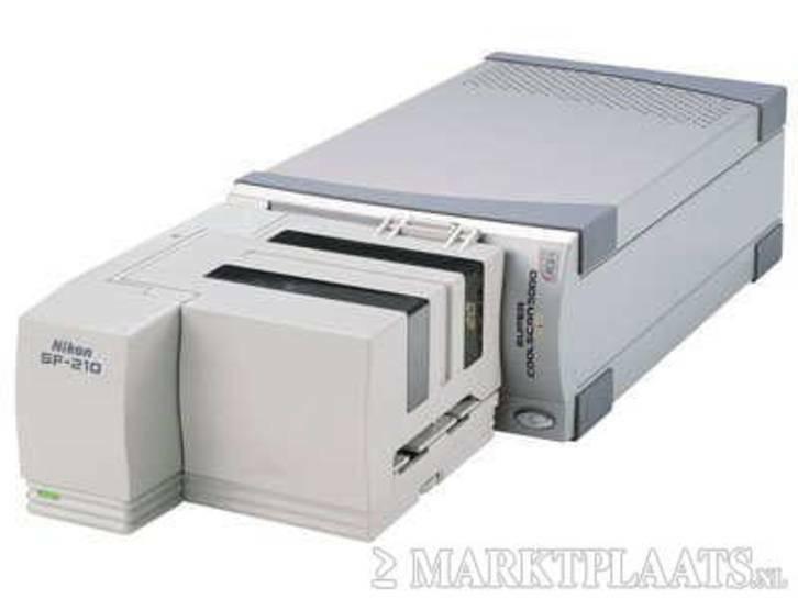 Nikon coolscan 5000 ED diascanner / negatiefscanner T.H., Computers en Software, Scanners, Gebruikt, Ophalen