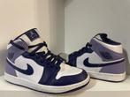 Nike - Air Jordan 1 Mid - High-top sneakers - Maat: EU 42, Nieuw