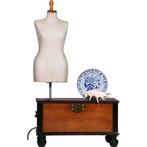 Kleine Koloniale kist ca 1800 in Djati met zwarte details en, Antiek en Kunst, Ophalen of Verzenden