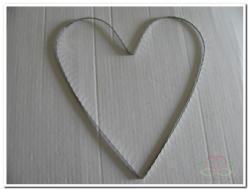 Draadframe hart hartvormig frame 20 cm. enkel grijs, Hobby en Vrije tijd, Knutselen, Nieuw, Ophalen of Verzenden