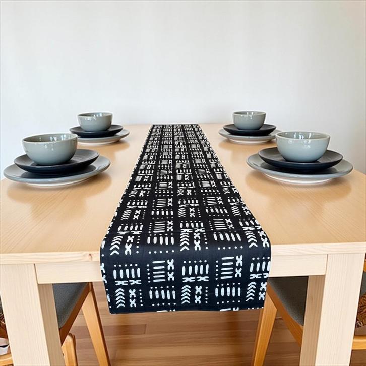 Afrikaanse print tafelloper - Tafelkleed - Zwart / Wit Bogol, Hobby en Vrije tijd, Stoffen en Lappen, Nieuw, Ophalen of Verzenden