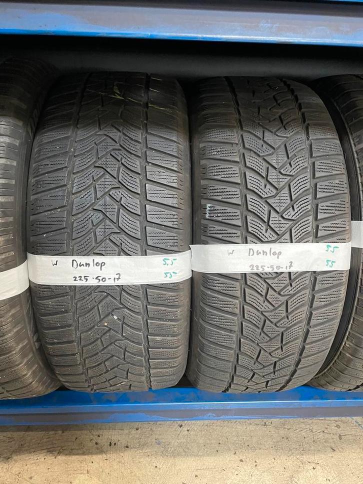225-50-17 Dunlop Winterbanden 5.5mm Incl Montage 225 50 17, Auto-onderdelen, Banden en Velgen, 17 inch, Winterbanden, 225 mm, Personenwagen