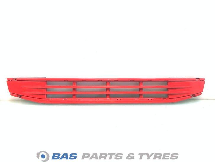 Traptrede Volvo FH16 (FH5) 22822400, Auto-onderdelen, Vrachtwagen-onderdelen, Gebruikt, Volvo, Carrosserie en Plaatwerk, Ophalen