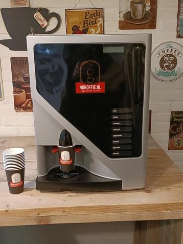 Nu Koffie the cube instant koffiemachine koffieautomaat