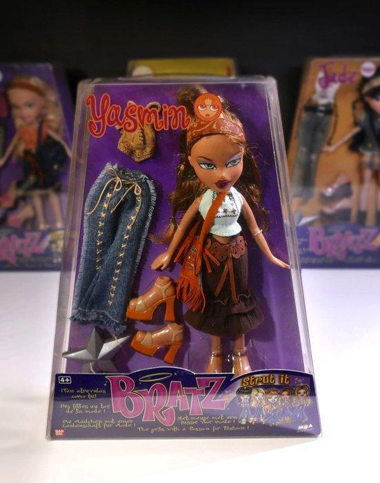 Bratz - Barbiepop Yasmin- Collection STRUT IT - Bratz, Antiek en Kunst, Antiek | Speelgoed