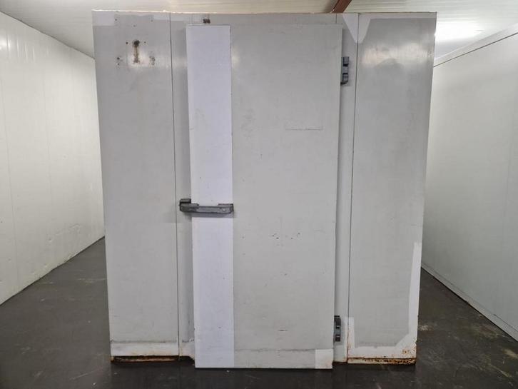 Online veiling: Koelcel 190 x 226 x 218 cm, Zakelijke goederen, Horeca | Keukenapparatuur, Nieuw in verpakking