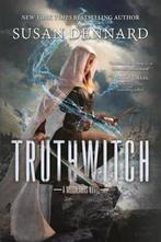 Truthwitch 9780765379283 Susan Dennard, Boeken, Verzenden, Gelezen, Susan Dennard