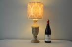 Tafellamp - Albast, Fluweel, Linnen - Een alabasteren, Antiek en Kunst, Curiosa en Brocante