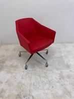 Casala Parker VI 2731/10 design vergader fauteuil rood, Vergader- of Presentatieruimte, Ophalen of Verzenden, Gebruikt, Stoel