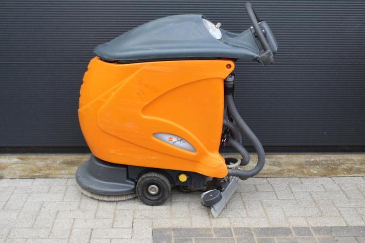 refurbished Taski Swingo 755B borstel schrobmachine #2 755, Doe-het-zelf en Verbouw, Reinigingsmachines, Schrobmachine, Zo goed als nieuw