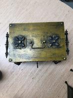 Beaumont - Kist - IJzer - Upgraded strongbox, Antiek en Kunst