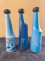 Fles - Geverfd en gesigneerde glas - Drie flessen Rosso