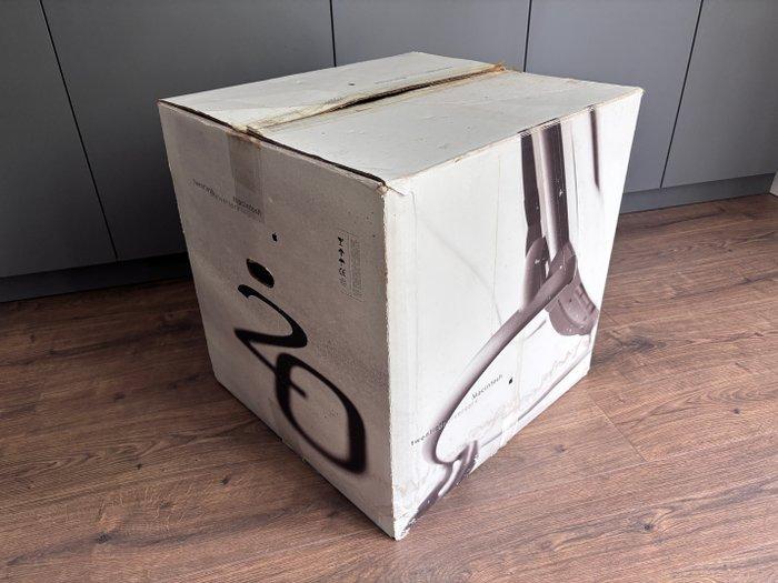 Apple Twentieth Anniversary Macintosh (TAM) – 1997 – BOXED &, Spelcomputers en Games, Spelcomputers | Overige Accessoires