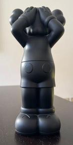 Kaws (1974) - Kaws Holiday: United Kingdom (Black)