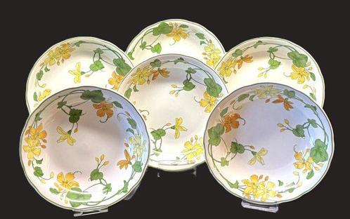 Villeroy & Boch - Bord (6) - Geranium Malva - Porselein, Antiek en Kunst, Antiek | Meubels | Tafels