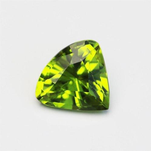 1 pcs  Groen Olivijn  - 3.60 ct - International Gemological, Sieraden, Tassen en Uiterlijk, Edelstenen