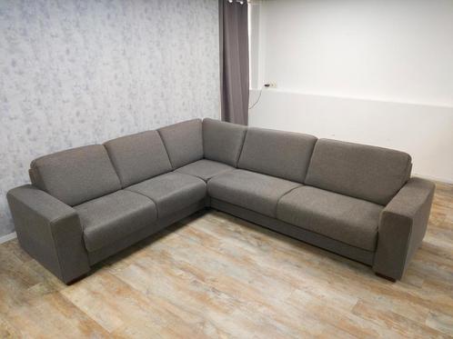 Mooi Taupe Bruin Hoekbank Van H&H, Huis en Inrichting, Banken | Bankstellen, 250 tot 300 cm, 150 cm of meer, Hoekbank, Zo goed als nieuw