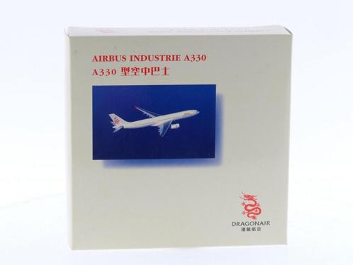 Schaal 1:500 Herpa 508323 Dragonair Airbus A330-300 Reg.N..., Hobby en Vrije tijd, Modelbouw | Vliegtuigen en Helikopters, Gebruikt