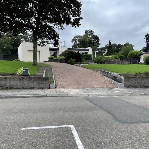 Ruime bungalow aan de Dokter Poelsstraat gevonden in Schinve, Huizen en Kamers, Huizen te huur, Direct bij eigenaar