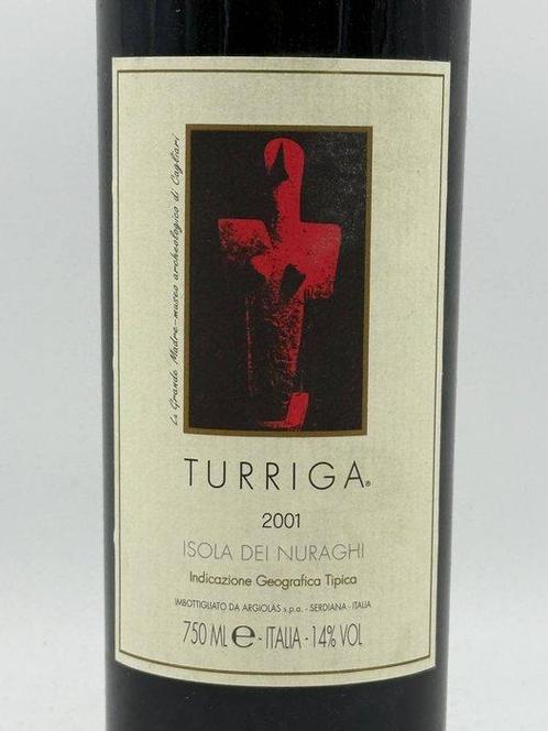 2001 Argiolas Turriga Isola dei Nuraghi IGT - Eiland van, Verzamelen, Wijnen