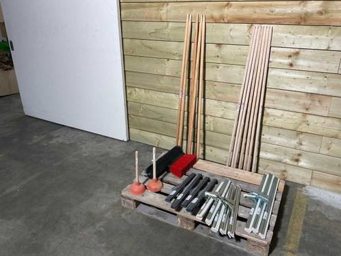 Veiling - Diverse reinigingsmaterialen set 28-delig, Tuin en Terras, Hand-tuingereedschap