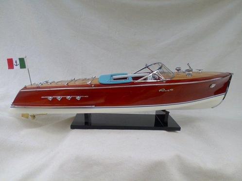 maquette riva Tritone 67 cm de luxe en bois 1:12 - Modelboot, Hobby en Vrije tijd, Modelauto's | 1:5 tot 1:12