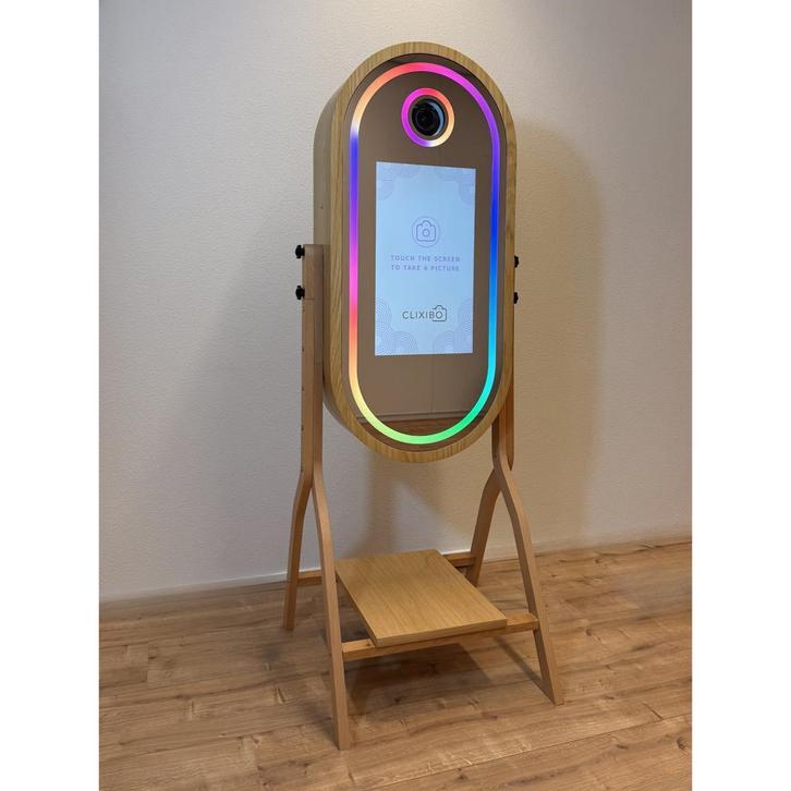 Spiegel Photobooth | Te koop met 1 jaar garantie + support, Hobby en Vrije tijd, Feestartikelen | Verhuur, Nieuw, Ophalen of Verzenden