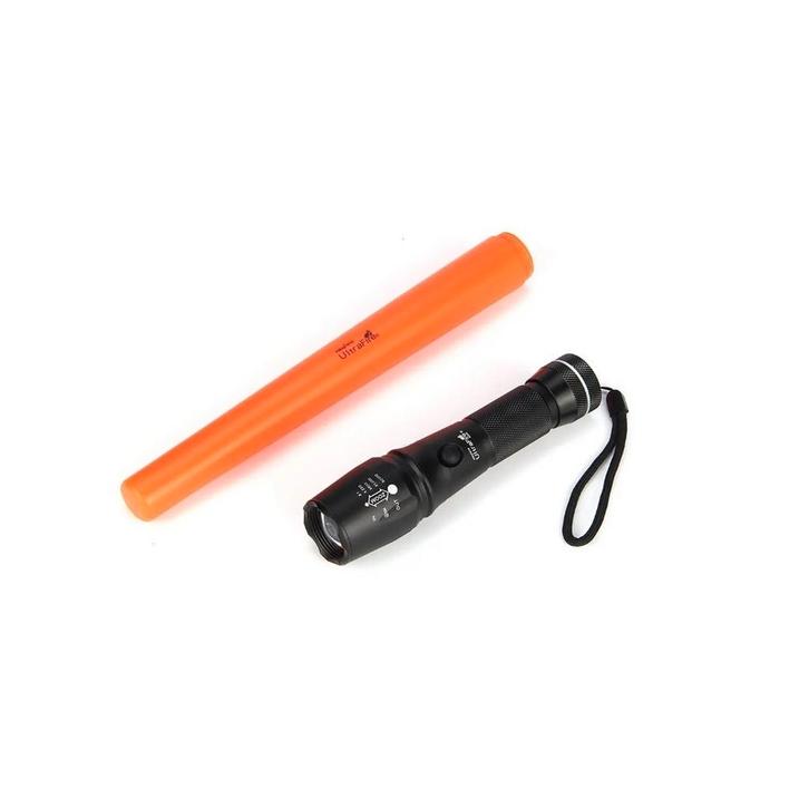 LED zaklamp met zoomfunctie - Met verkeerskegel - Extra lang, Doe-het-zelf en Verbouw, Gereedschap | Handgereedschap, Nieuw, Ophalen of Verzenden