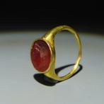 Oud-Romeins Goud, Chalcedoniet Gouden ring met, Verzamelen